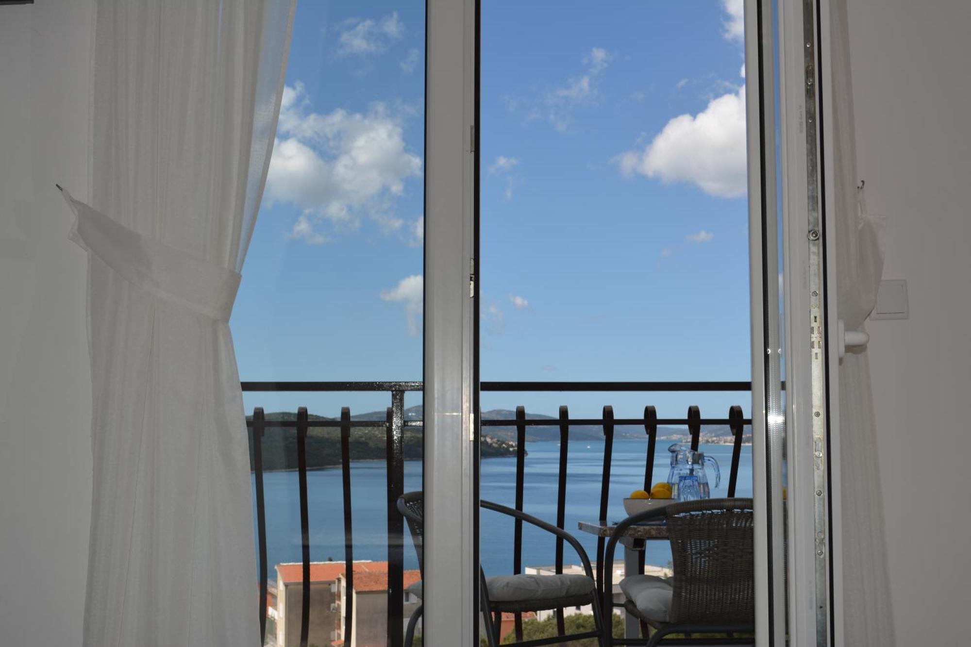 Apartments Curic Τρογκίρ Εξωτερικό φωτογραφία